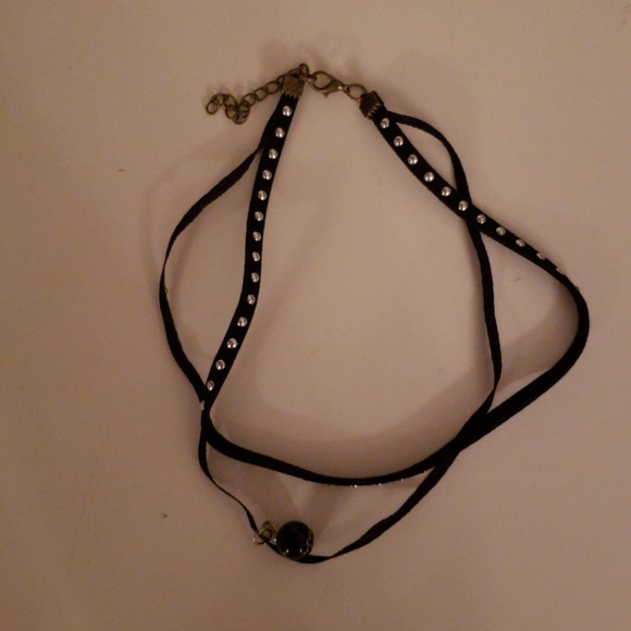 7 choker necklaces - Picture 7 of 7